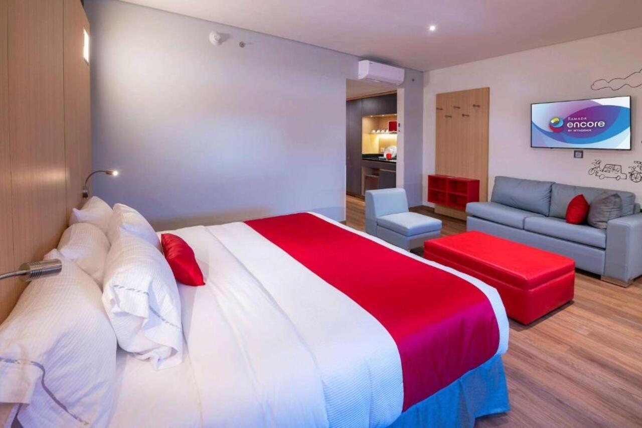 Ramada Encore by Wyndham Guadalajara Aeropuerto Las Pintas Bagian luar foto