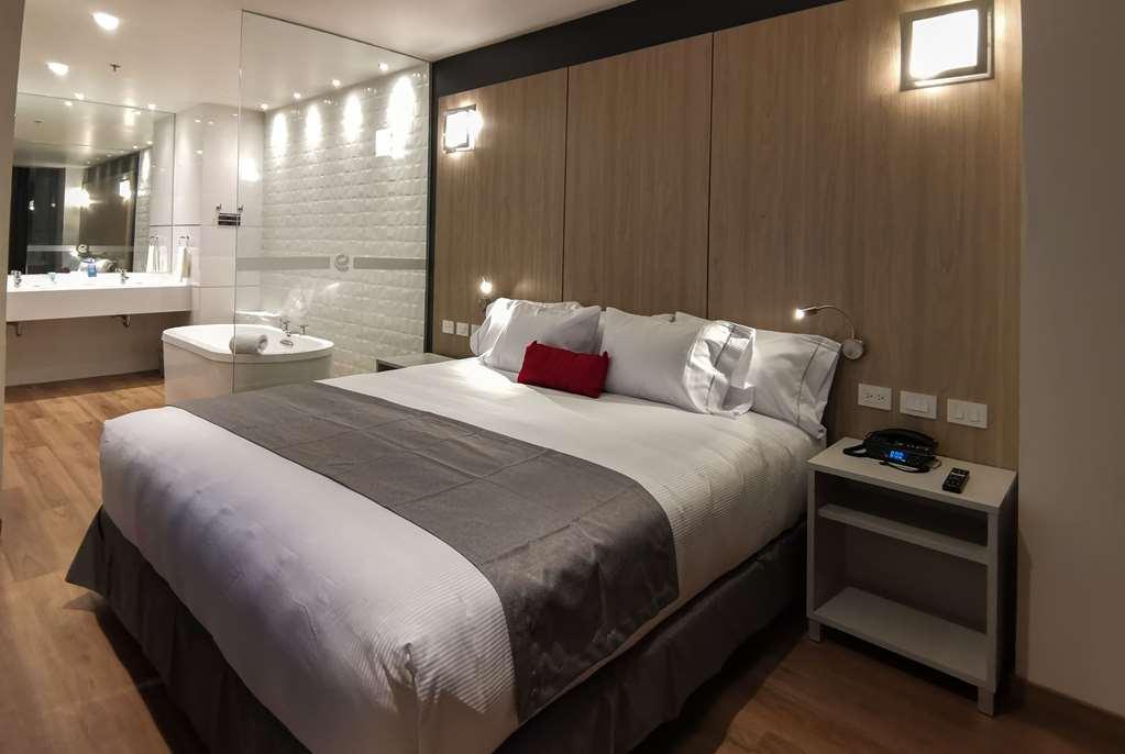 Ramada Encore by Wyndham Guadalajara Aeropuerto Las Pintas Ruang foto